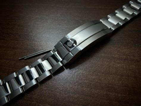 rolex explorer 2 bracelet adjustment|Rolex watch glide lock adjustment.